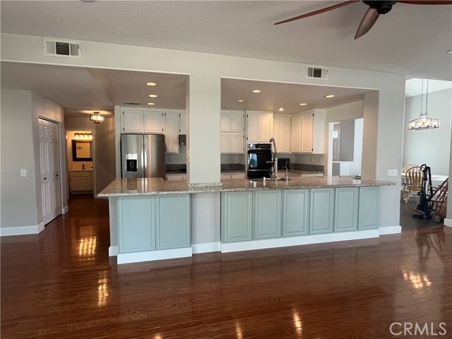 Detail Gallery Image 12 of 46 For 5075 Rockhampton Ct, Yorba Linda,  CA 92887 - 4 Beds | 3 Baths