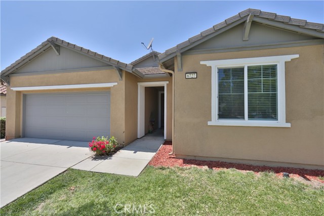 Detail Gallery Image 1 of 54 For 6727 Carnelian St, Jurupa Valley,  CA 91752 - 4 Beds | 2 Baths
