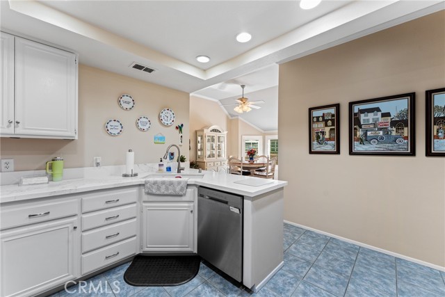 Detail Gallery Image 16 of 40 For 2193 Lorraine, Upland,  CA 91784 - 3 Beds | 2 Baths
