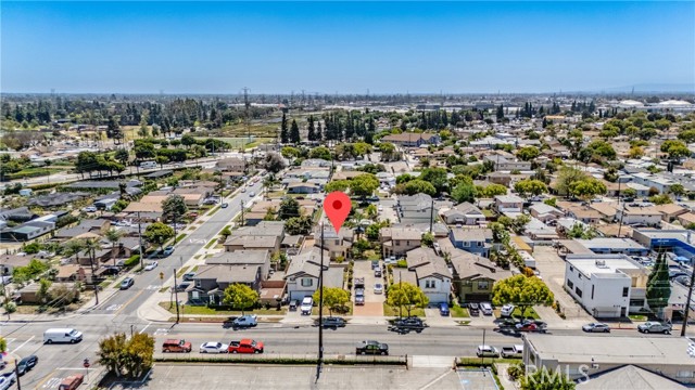 Detail Gallery Image 2 of 51 For 6134 Clara St, Bell Gardens,  CA 90201 - 4 Beds | 2/1 Baths
