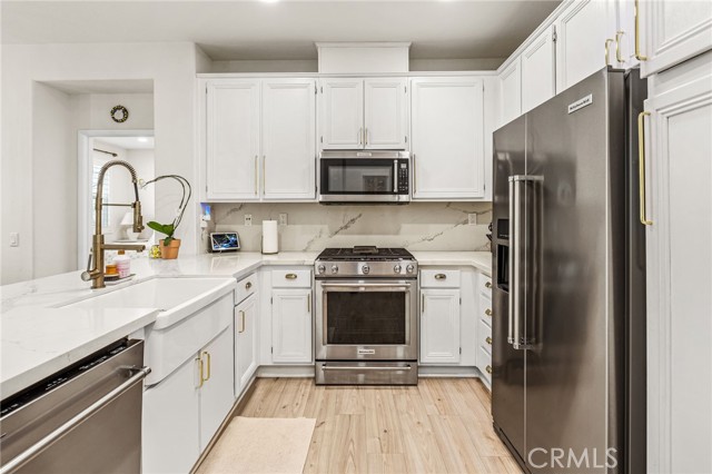 Detail Gallery Image 11 of 28 For 42 Seacountry Ln, Rancho Santa Margarita,  CA 92688 - 3 Beds | 2 Baths