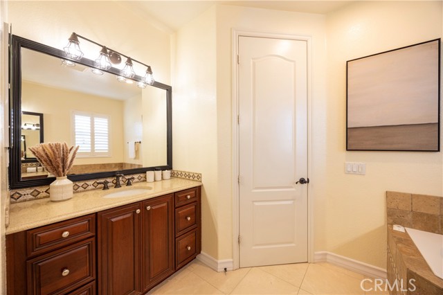 12920 Evermay Court, Rancho Cucamonga CA: https://media.crmls.org/medias/3095d679-a41a-463a-85ae-073e0309f461.jpg
