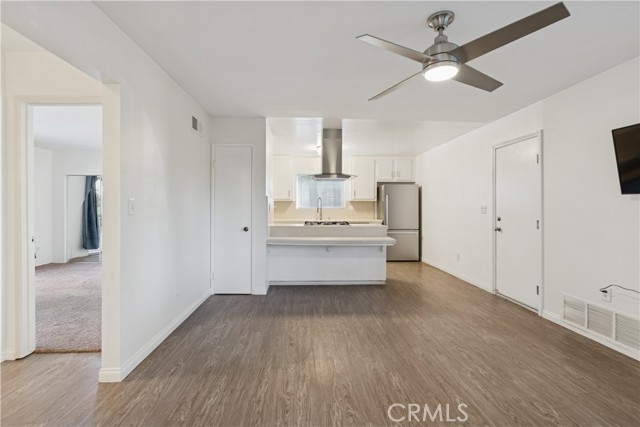 Detail Gallery Image 9 of 32 For 16103 Osborne St, North Hills,  CA 91343 - 3 Beds | 2 Baths