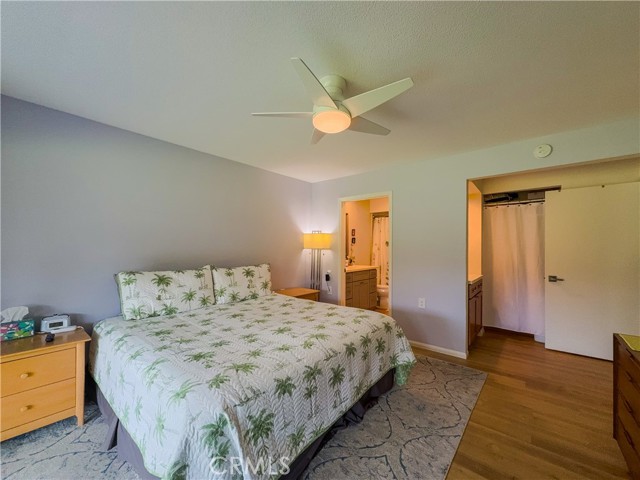 5472 Paseo Del Lago E, Laguna Woods CA: https://media.crmls.org/medias/309679e7-a6fe-4e69-bbf2-25a5088a98e8.jpg