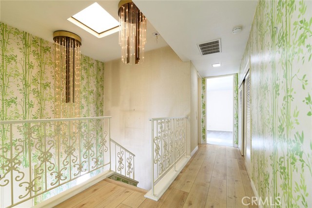 Detail Gallery Image 12 of 26 For 1024 Fairview Ave #6,  Arcadia,  CA 91007 - 2 Beds | 2/1 Baths