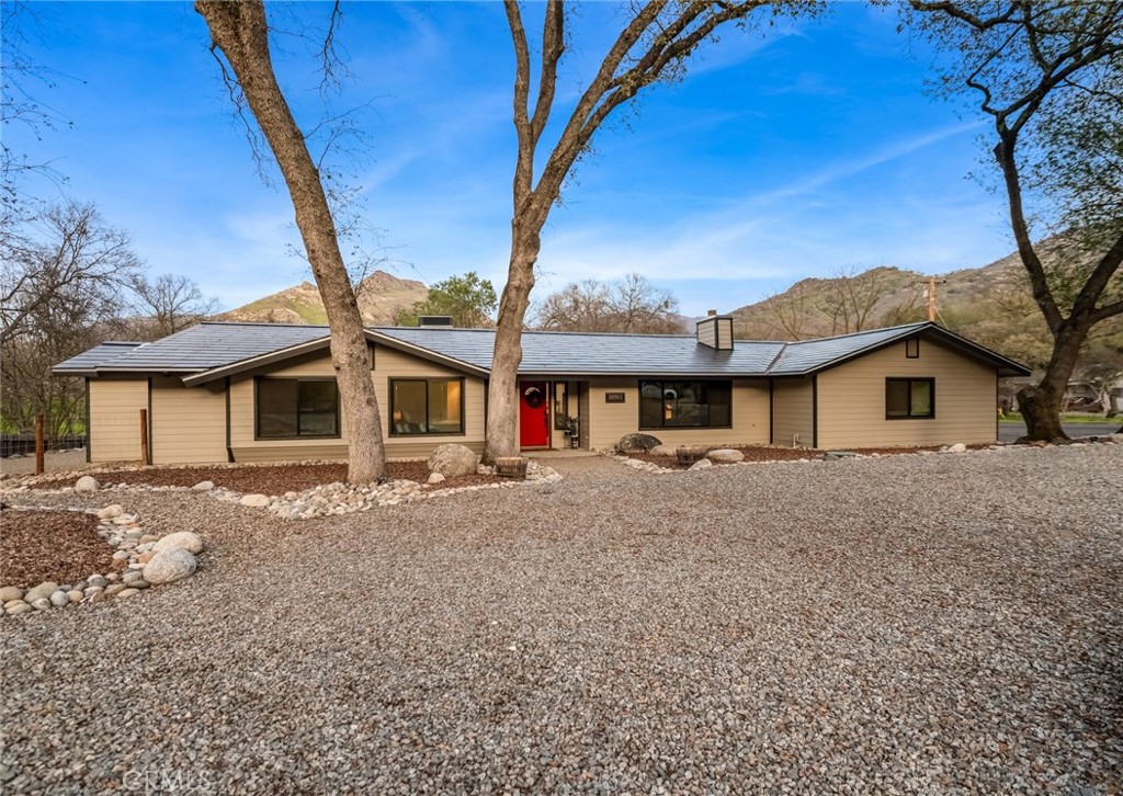 40984 Grouse Drive, Three Rivers, CA 93271