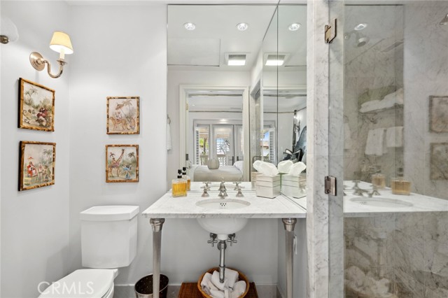 1030 Bayside Cove, Newport Beach CA: https://media.crmls.org/medias/3097b938-45a9-48e6-808b-8347b5d9e931.jpg