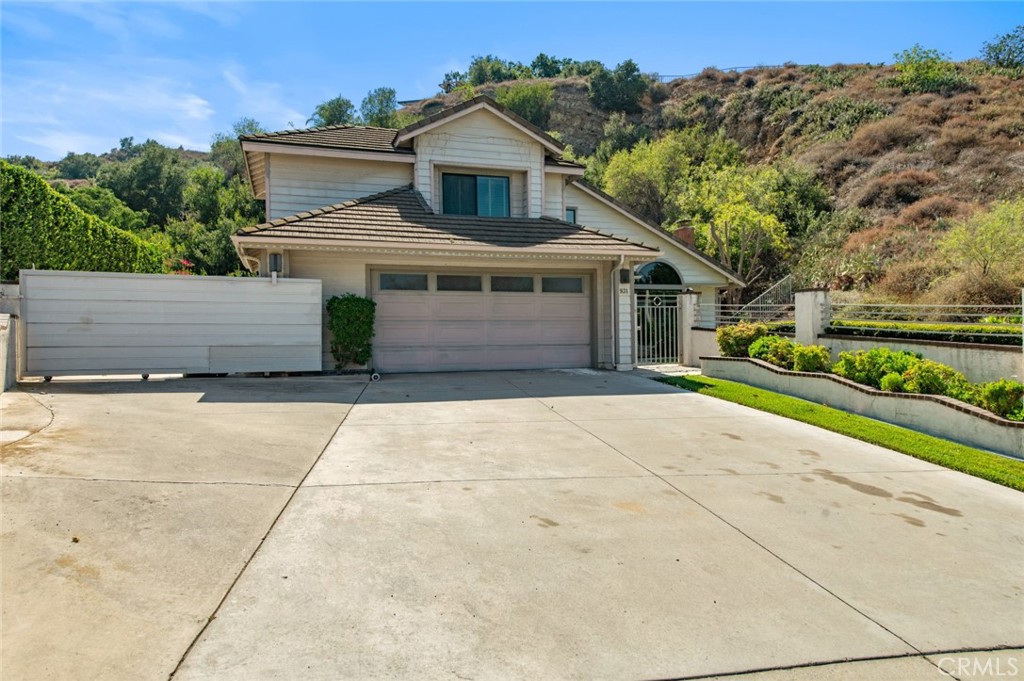 931 Heritage Drive