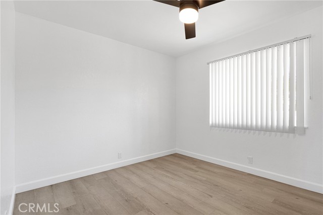 Detail Gallery Image 21 of 36 For 22331 Ramona Ave, Apple Valley,  CA 92307 - 3 Beds | 2 Baths