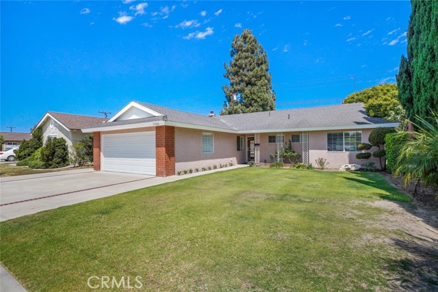 15460 Swallow Ln, Westminster, CA 92683