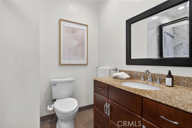 Detail Gallery Image 39 of 46 For 1830 Kelton Ave #5,  Los Angeles,  CA 90025 - 3 Beds | 2/1 Baths