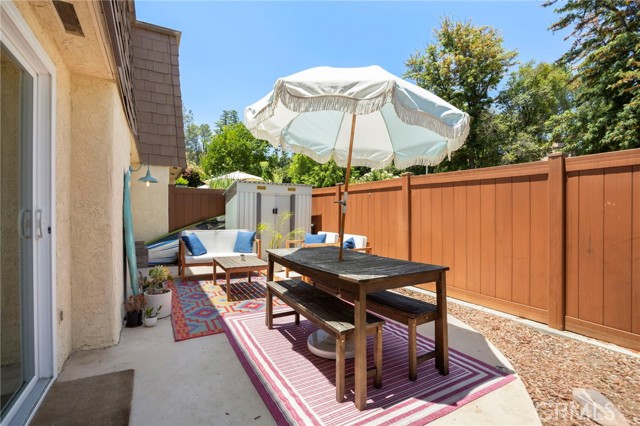 Detail Gallery Image 17 of 20 For 27462 Country Glen Road, Agoura Hills,  CA 91301 - 2 Beds | 1/1 Baths