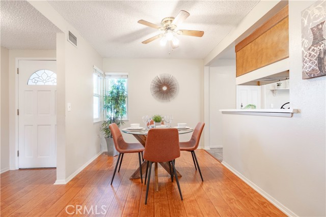 Detail Gallery Image 9 of 50 For 3318 W Borchard, Santa Ana,  CA 92704 - 4 Beds | 2 Baths