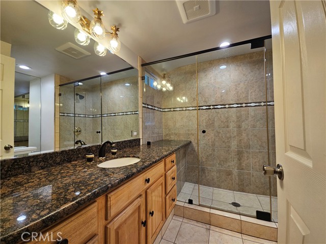 Detail Gallery Image 34 of 37 For 17530 Tuba St, Northridge,  CA 91325 - 4 Beds | 2/1 Baths