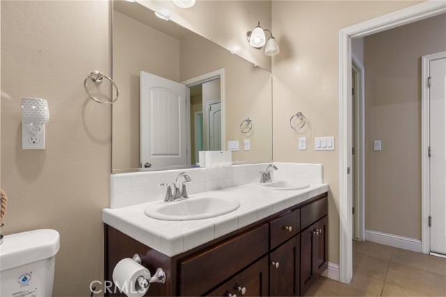 Detail Gallery Image 34 of 44 For 9500 Laurelwood Ct, Shafter,  CA 93263 - 4 Beds | 2 Baths