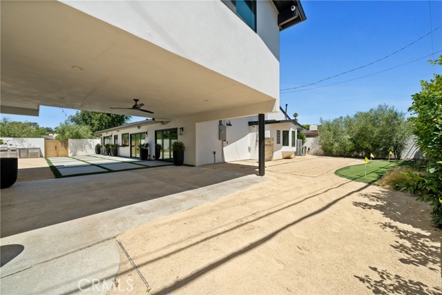 Detail Gallery Image 20 of 28 For 3000 Country Club, Costa Mesa,  CA 92626 - 4 Beds | 4/1 Baths