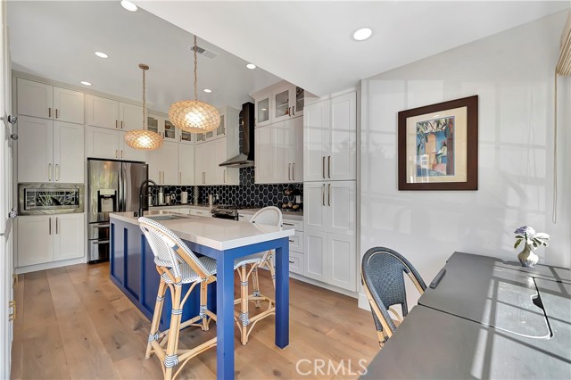 19325 Peachtree Lane, Huntington Beach CA: https://media.crmls.org/medias/309d0ff8-7148-44a2-a3e0-346314a6d9cb.jpg