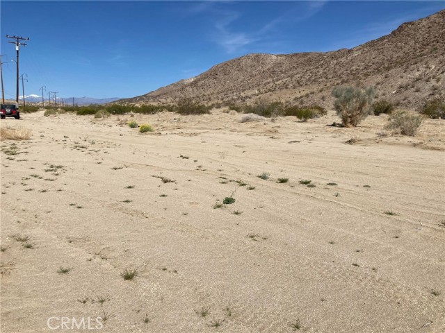 Detail Gallery Image 7 of 11 For 1 Sunnyslope Dr, Twentynine Palms,  CA 92277 - – Beds | – Baths