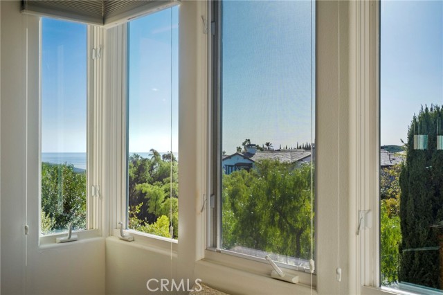 Detail Gallery Image 17 of 43 For 14 Coastal Oak, Newport Coast,  CA 92657 - 4 Beds | 3/1 Baths