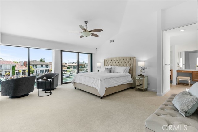 Detail Gallery Image 13 of 22 For 715 Bayside Dr, Newport Beach,  CA 92660 - 4 Beds | 3/1 Baths