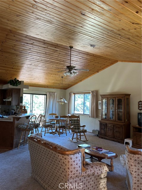 Detail Gallery Image 11 of 22 For 2017 Zermatt Dr, –,  CA 93222 - 2 Beds | 2 Baths