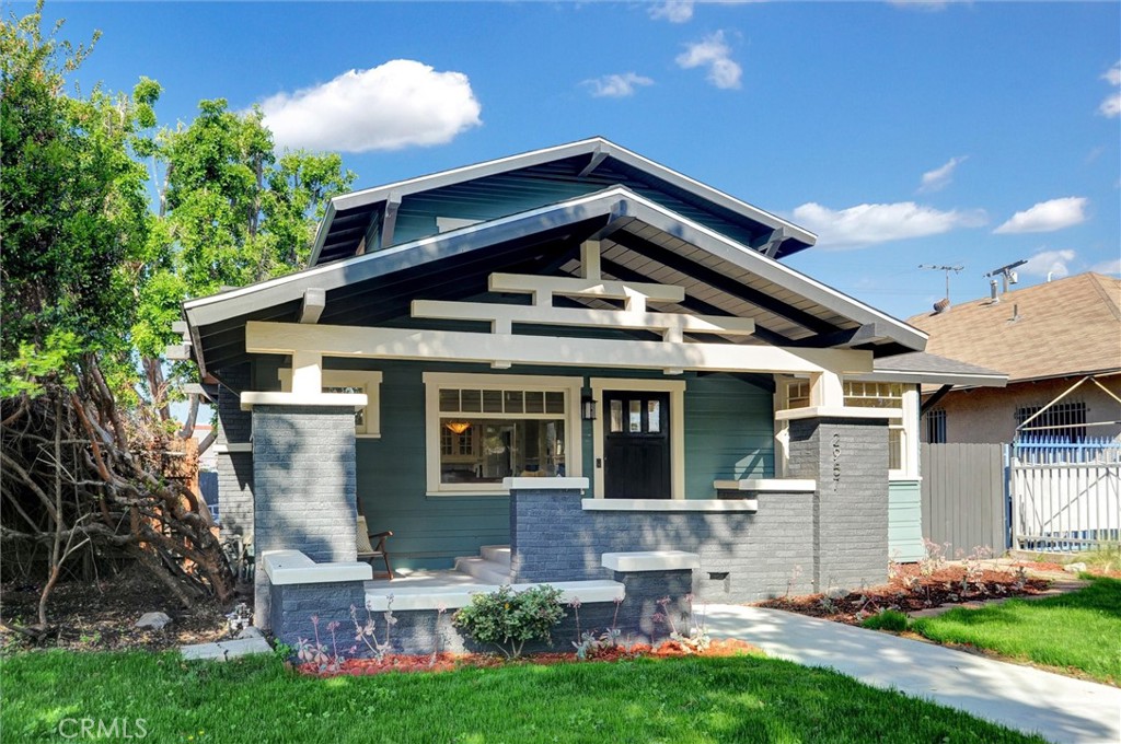 MLS #SR25064731 img 2