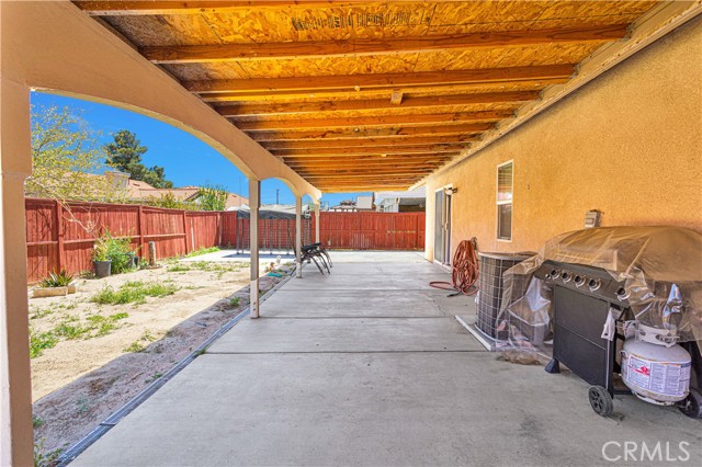 Detail Gallery Image 31 of 33 For 18563 Laurie Ln, Adelanto,  CA 92301 - 4 Beds | 2 Baths