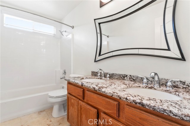 33545 Nandina, Murrieta CA: https://media.crmls.org/medias/30a22c0a-c093-4d9f-9094-a4649901573a.jpg