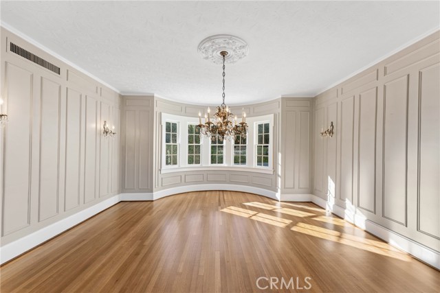 Detail Gallery Image 11 of 41 For 1205 W Highland Ave, Redlands,  CA 92373 - 4 Beds | 3/2 Baths