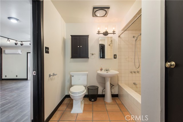 7846 Lilac Lane, Simi Valley CA: https://media.crmls.org/medias/30a2c70a-6fef-4411-8f34-408d718f0aac.jpg