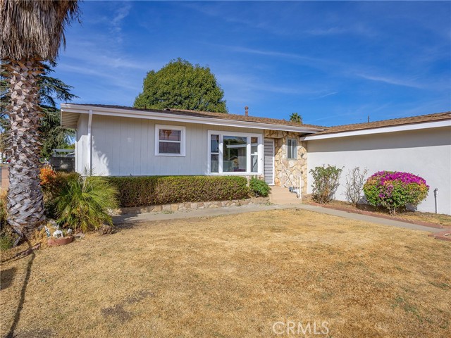 Detail Gallery Image 2 of 41 For 15231 Tyler St, Sylmar,  CA 91342 - 3 Beds | 1 Baths