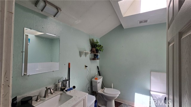 Detail Gallery Image 29 of 41 For 6106 Guilford Cir, Magalia,  CA 95954 - 4 Beds | 3 Baths