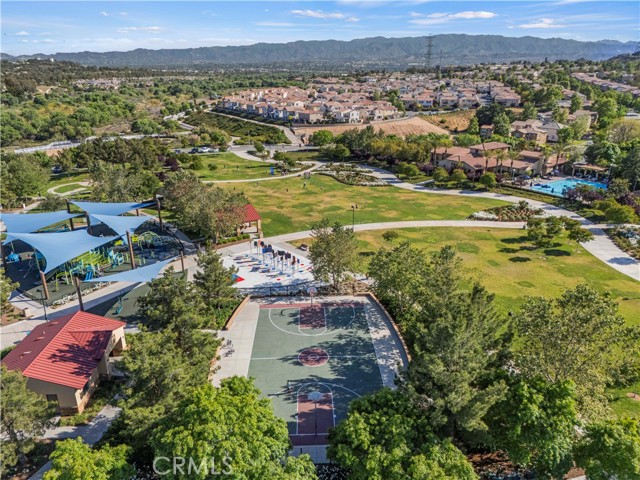 Detail Gallery Image 57 of 60 For 24106 Village Cir, Valencia,  CA 91354 - 4 Beds | 3 Baths