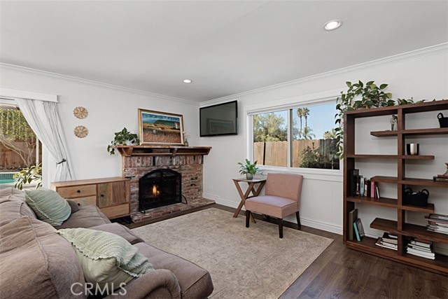 Detail Gallery Image 7 of 28 For 3525 Roselle Ave, Oceanside,  CA 92056 - 3 Beds | 2/1 Baths