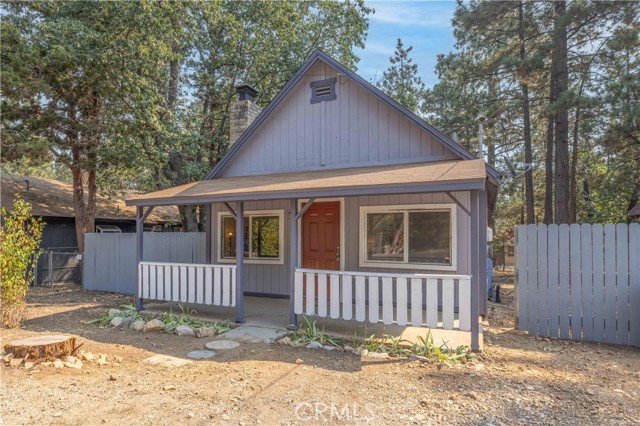 Image 2 for 463 Holmes Ln, Sugarloaf, CA 92386