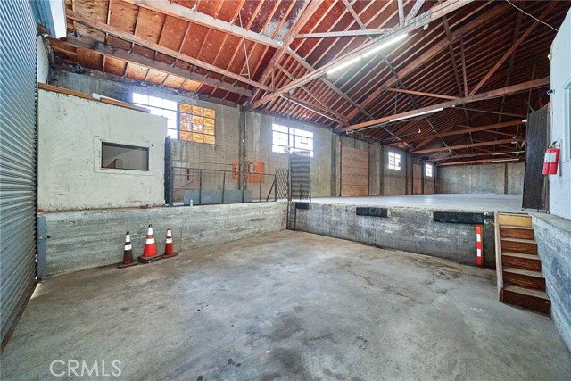 1707 E 20th Street, Los Angeles, California 90021, ,Commercial Sale,For Sale,1707 E 20th Street,CRRS24204348