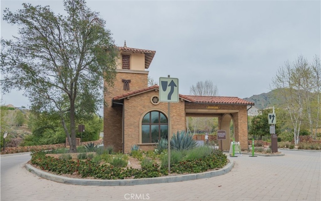 MLS #OC25080974 img 46