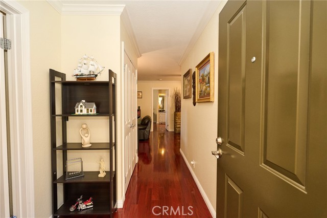 25591 Indian Hill Lane, Laguna Hills CA: https://media.crmls.org/medias/30a9a80d-4b7b-47dd-b458-58117d2c05f4.jpg