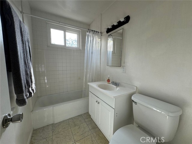 Detail Gallery Image 9 of 19 For 28511 Connecticut, Menifee,  CA 92587 - 3 Beds | 2 Baths