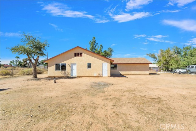 Detail Gallery Image 24 of 32 For 12419 Pawnee Rd, Apple Valley,  CA 92308 - 3 Beds | 2 Baths