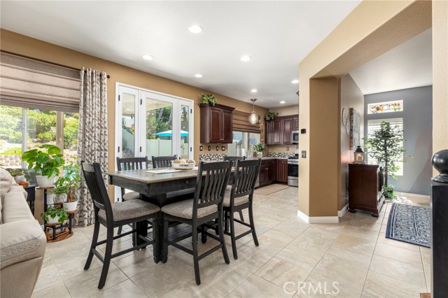 Detail Gallery Image 10 of 34 For 45166 via Quivera, Temecula,  CA 92592 - 3 Beds | 2/1 Baths