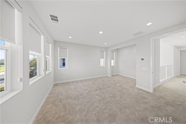 120 Pin Lane, Lake Forest CA: https://media.crmls.org/medias/30ab0258-5b8f-4f08-8fdb-b7b97d33f5c2.jpg