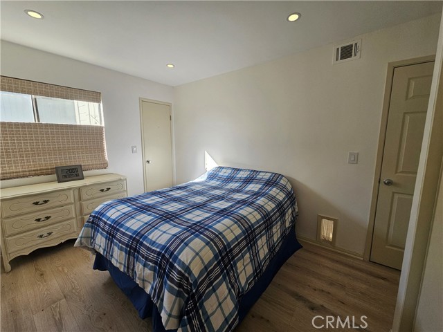 Detail Gallery Image 12 of 22 For 6509 Twin Circle #7,  Simi Valley,  CA 93063 - 2 Beds | 1/1 Baths