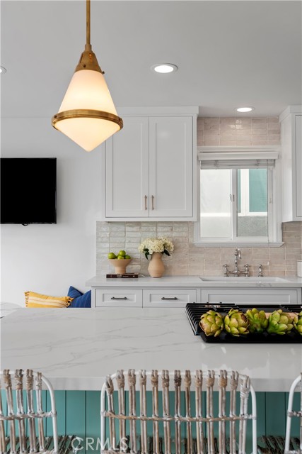 212 41st Street, Manhattan Beach, California 90266, ,Residential Income,Sold,41st,SB23072374