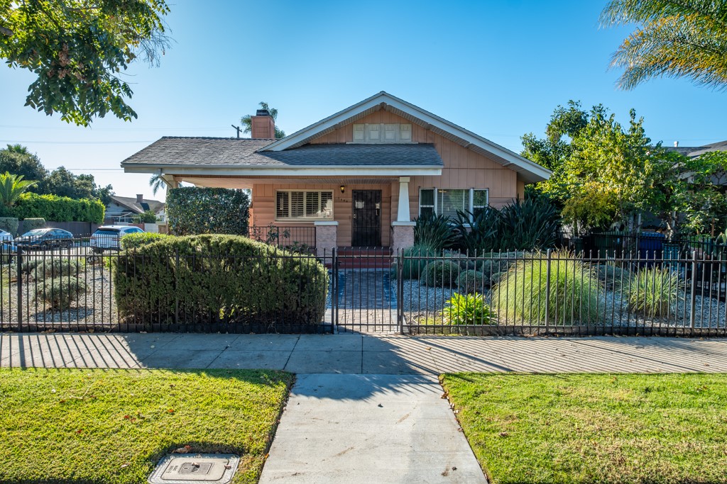 Image 3 for 1466 W 48Th St, Los Angeles, CA 90062