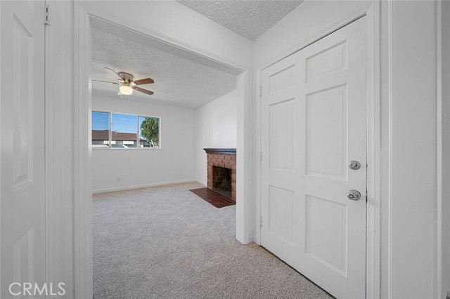 Detail Gallery Image 6 of 33 For 401 S Basque, Fullerton,  CA 92833 - 4 Beds | 2 Baths