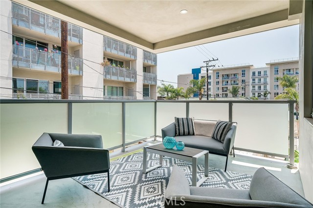 Detail Gallery Image 19 of 22 For 1148 N Detroit St 3b,  West Hollywood,  CA 90046 - 2 Beds | 2 Baths