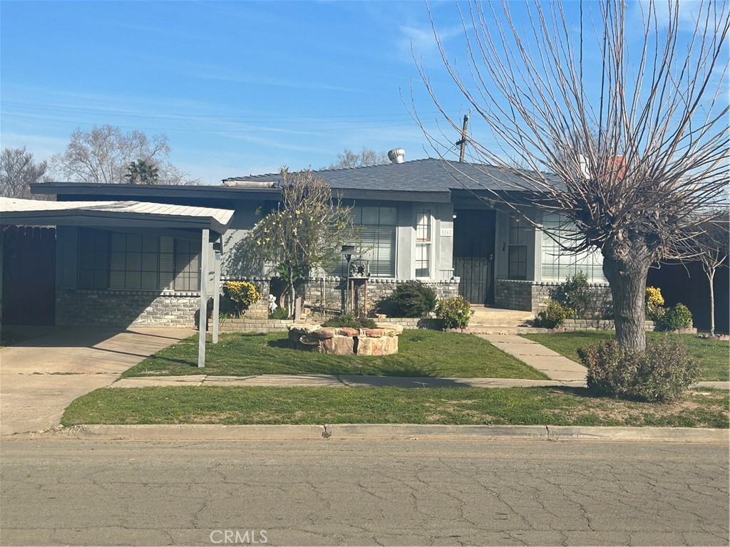 9268 E Broadway Street, Planada, CA 95365