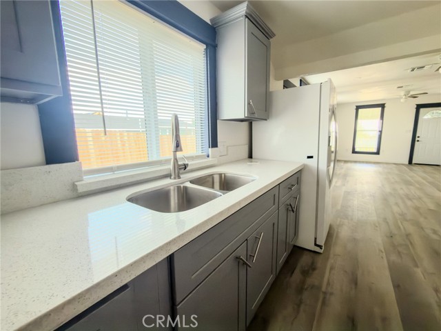 Detail Gallery Image 24 of 30 For 215 Naylor, Taft,  CA 93268 - 3 Beds | 1 Baths