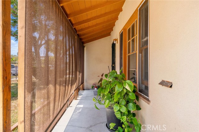 Detail Gallery Image 5 of 32 For 1415 W 104th St, Los Angeles,  CA 90047 - 2 Beds | 1 Baths
